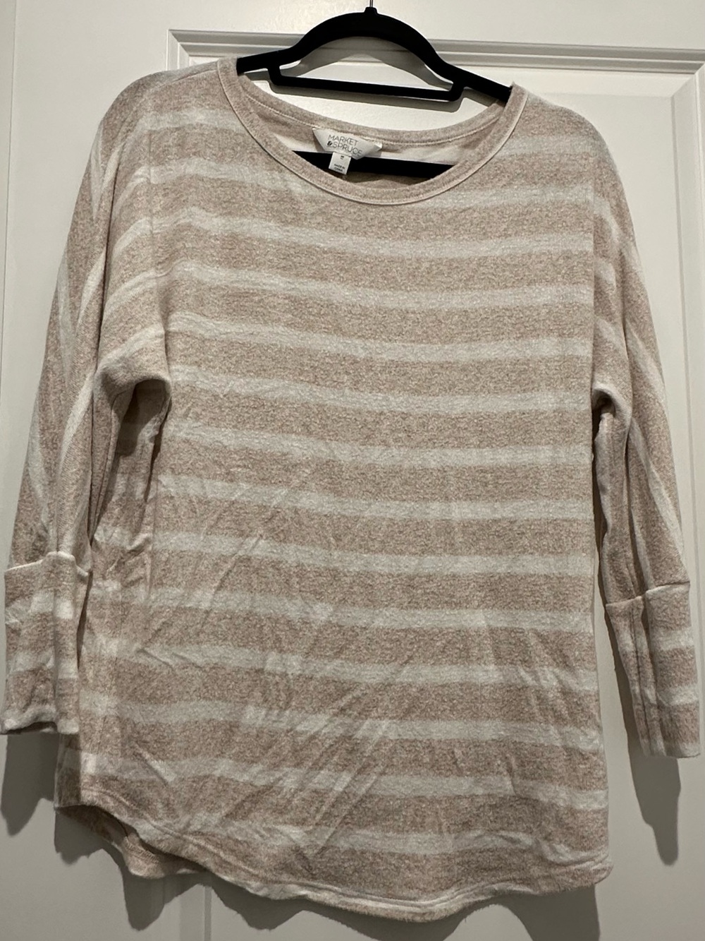 Market & Spruce Cream and Tan Striped Long Sleeve Tee